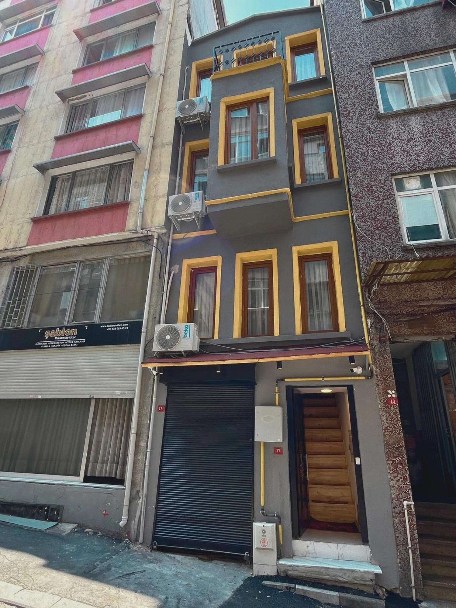 Dila Apartament *